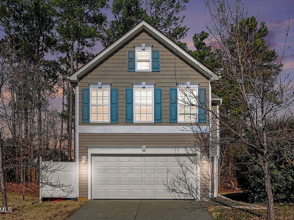 1st image of 19 Gandhi Dr