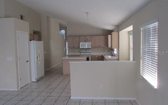 5th image of 1114 Parker Canal Ct