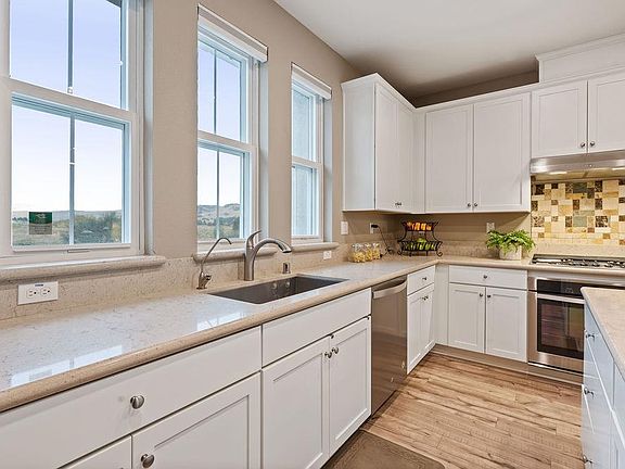 4th image of 66 La Mancha Ln