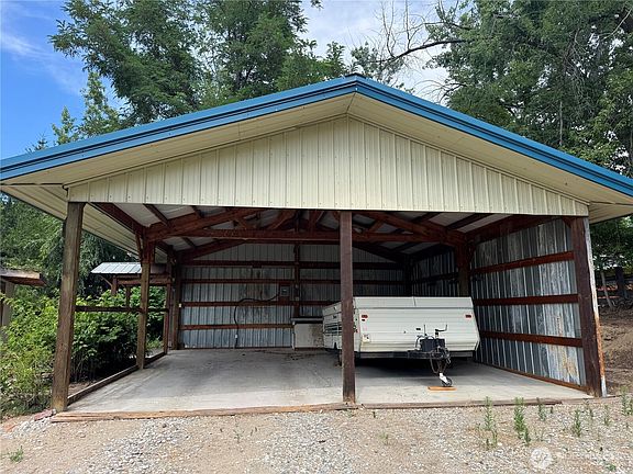 2nd image of 2315 NW Alan Avenue