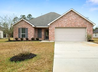 17185 Beacon St, Ponchatoula, LA 70454