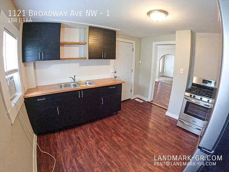 1121 Broadway Ave NW #1 — Photo 1