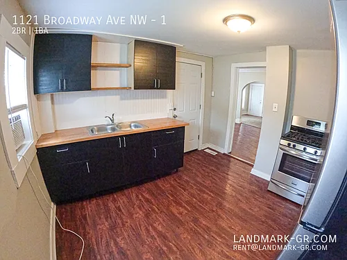 1121 Broadway Ave NW #1 Photo 1