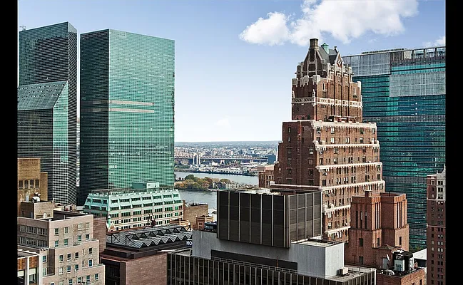 Rented by Douglas Elliman | media 65