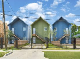 409 Calloway St, Houston, TX