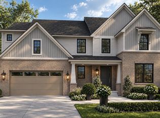 3244 Waldon Ridge Dr, Lake Orion, MI 48359
