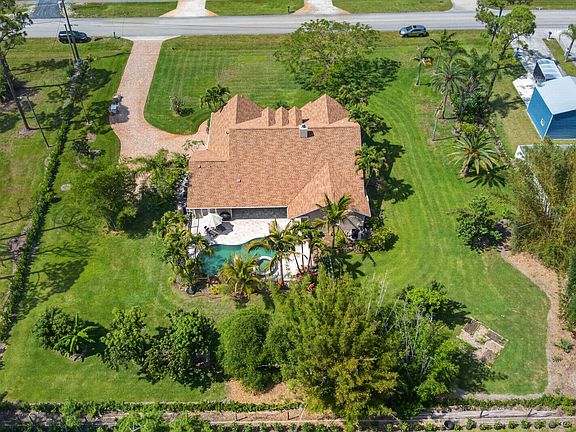 3rd image of 12632 Citrus Grove Boulevard