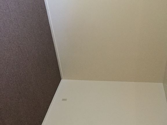 5th image of 260 N Valley View Dr