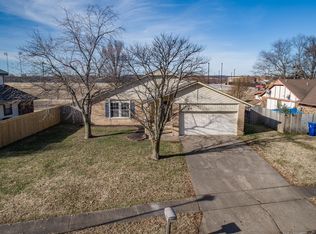 2100 N 21st St, Broken Arrow, OK 74012