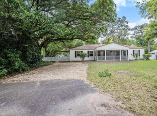 18 Joyce Ave #B, Mount Pleasant, SC 29464