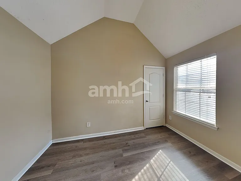 3705 Sidda Way — Photo 16