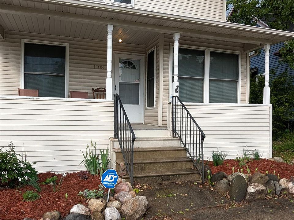 1st image of 1108 S Grand Traverse St