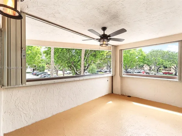 9040 SW 125th Ave #D-202, Miami, FL 33186