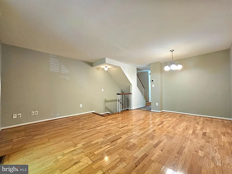 7664 Northern Oaks Ct — Photo 7