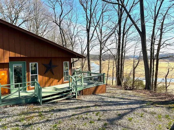 35 Beaver Point Rd, Glasgow, KY 42141