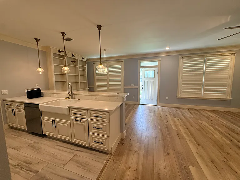154 Delbert Ln — Photo 11
