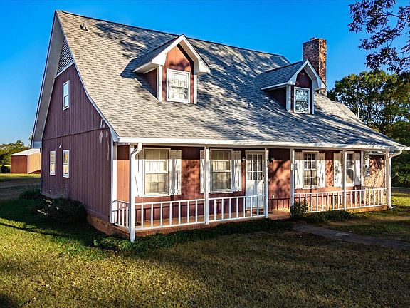 3rd image of 90 Meader Rd