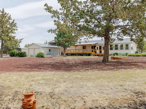 8664 SW Sisters View Pl, Terrebonne, OR 97760