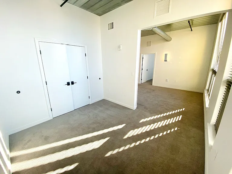 Kelley Square Lofts — Photo 11