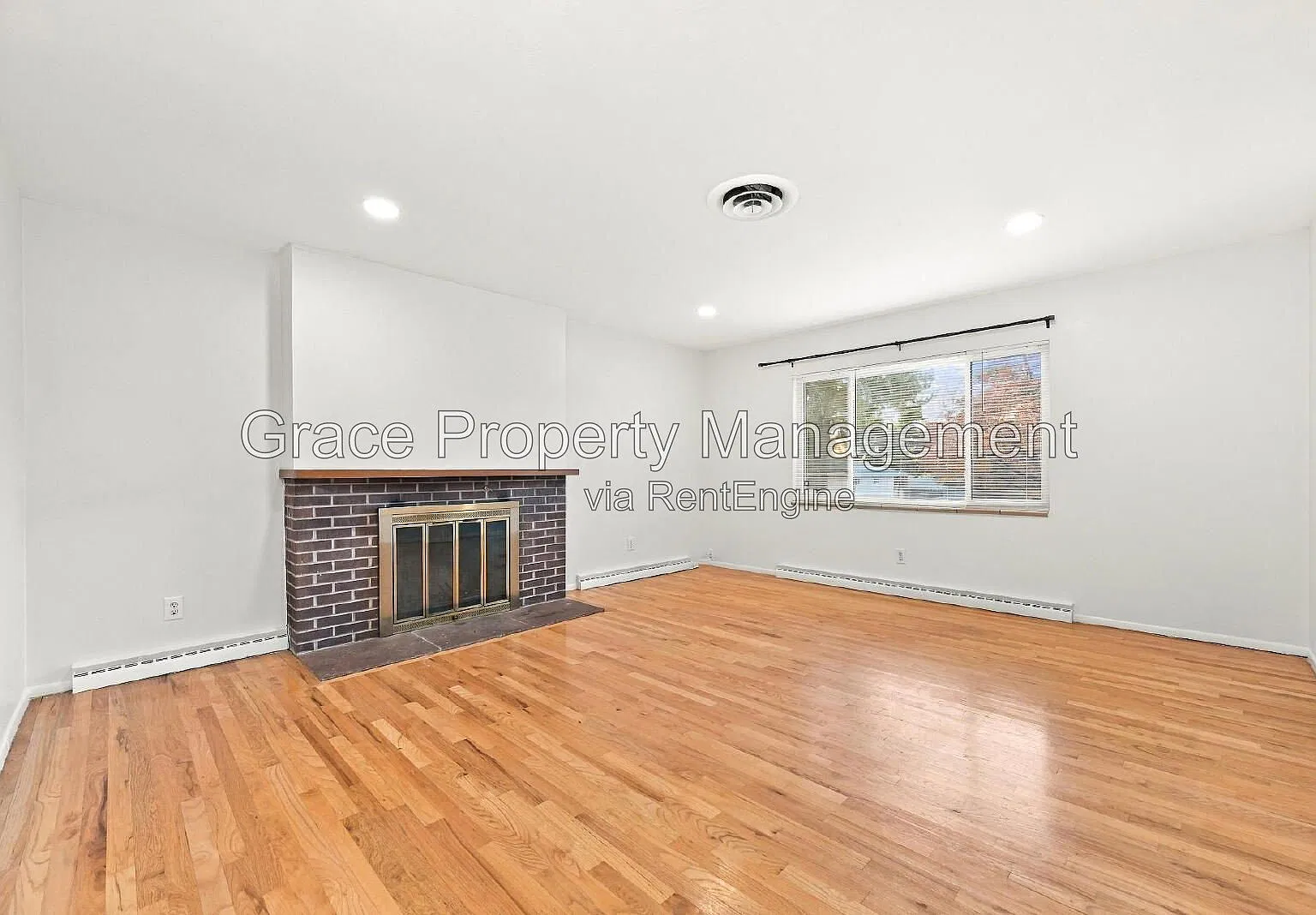5 bed, 3.0 bath, 2706 sqft, $3,545 — Photo 4