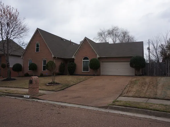2616 Country Downs Dr, Cordova, TN 38016