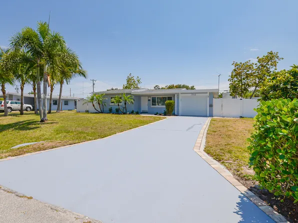 712 NE Camino Street, Port St Lucie, FL 34952
