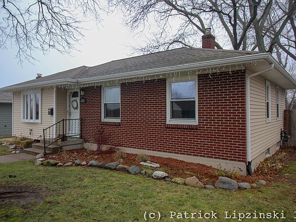 2nd image of 1031 Truxton Ave NE