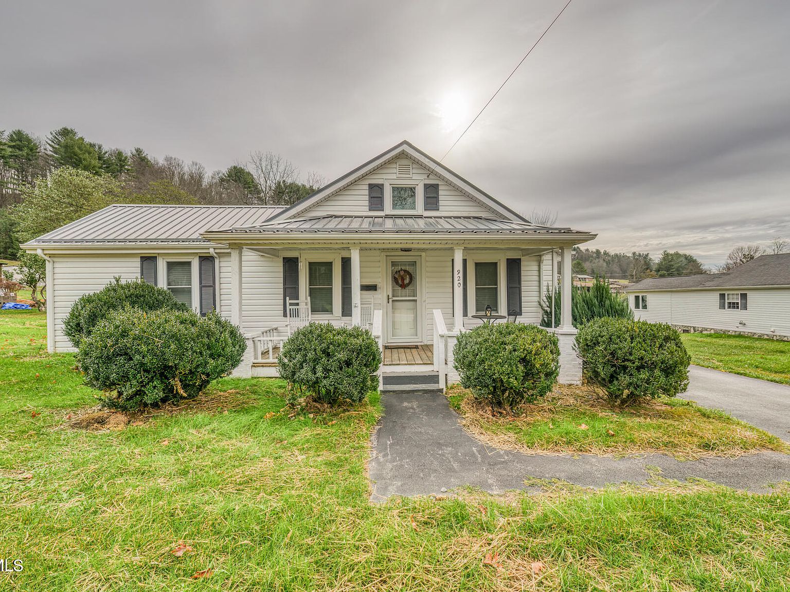 adbf34e6874c784d80d280f0b4a5b5