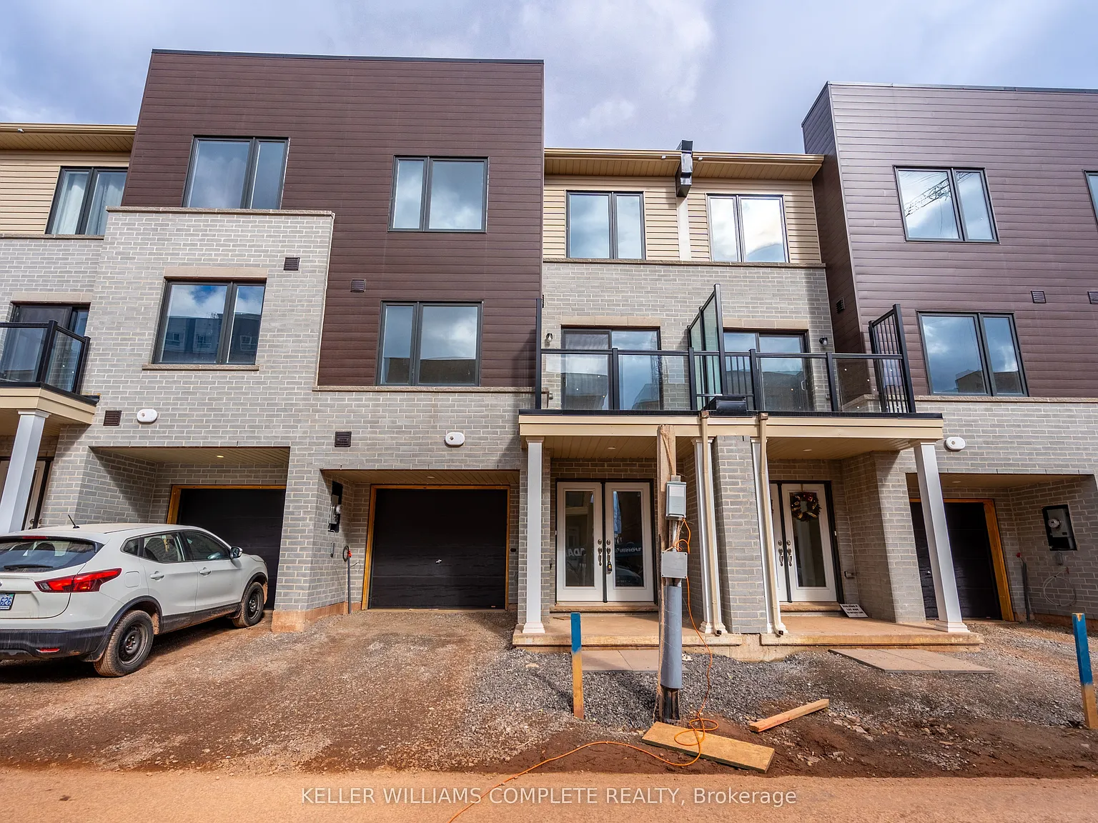 2 bed, $2,500 — Photo 2