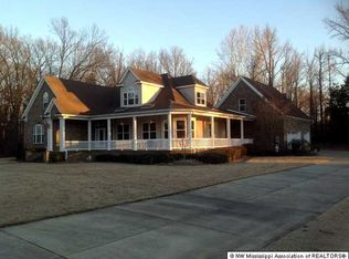 1757 Royal Ln, Hernando, MS 38632