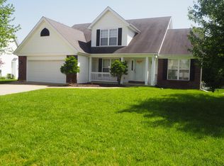 2 Westmont Pl, Saint Charles, MO 63303