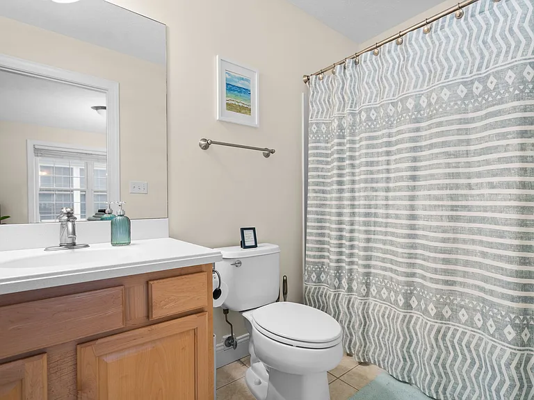 100 Hope St #210 — Photo 23