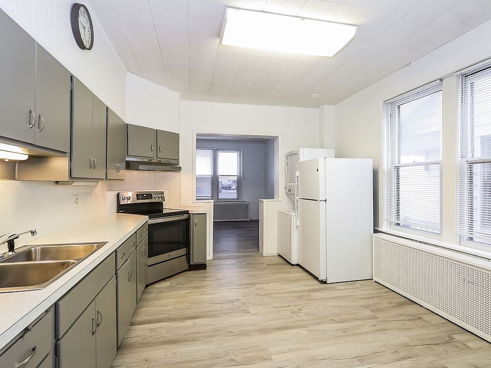 1st image of 340-342 W Broad St #1