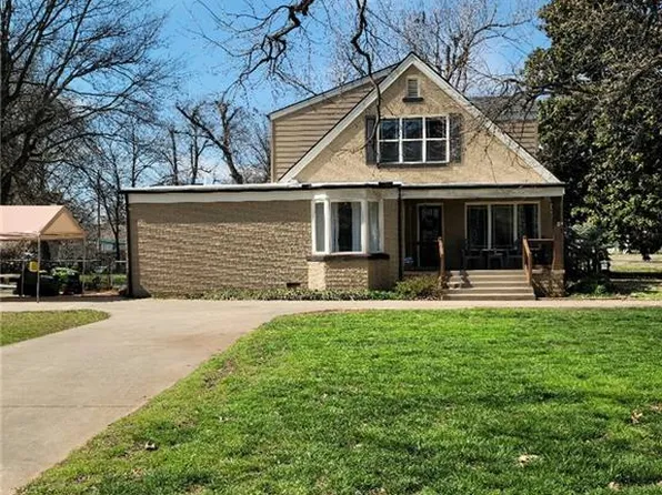 707 N Pine St, Pauls Valley, OK 73075
