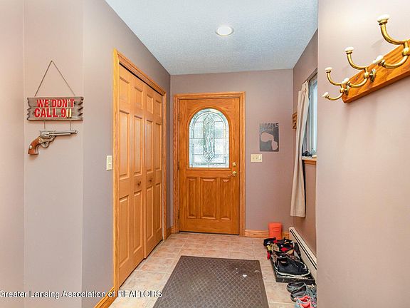 4th image of 360 Chaney Point Dr