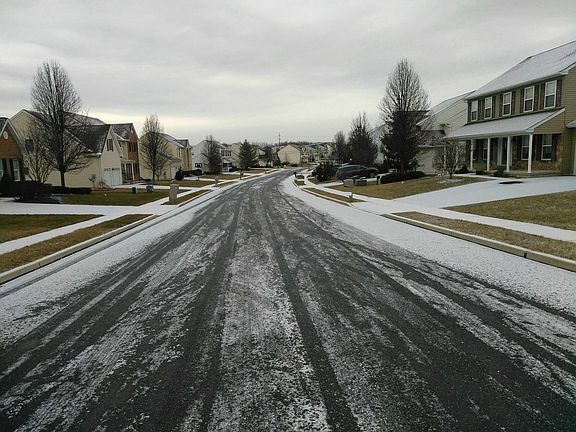 5th image of 111 McNair Cir