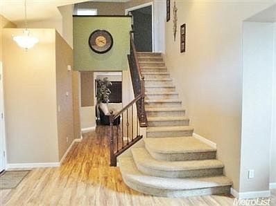 3rd image of 406 Tashima Ct