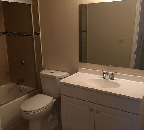 4th image of 3830 Barker Dr