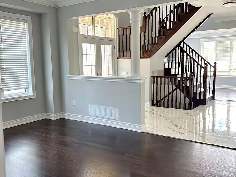 16 Jericho Ave — Photo 3