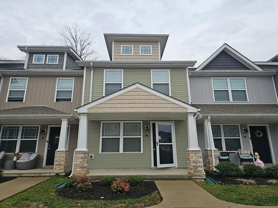 1st image of 228 Woodland Valley Ln