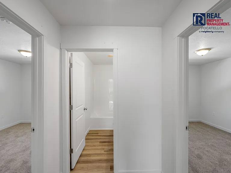 1014 W Quinn Rd #8 — Photo 17