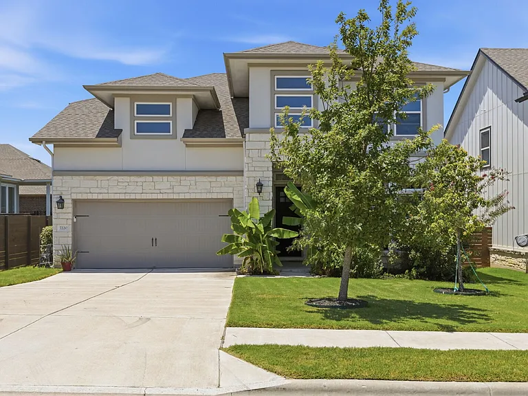 7220 Poulain Dr — Photo 5