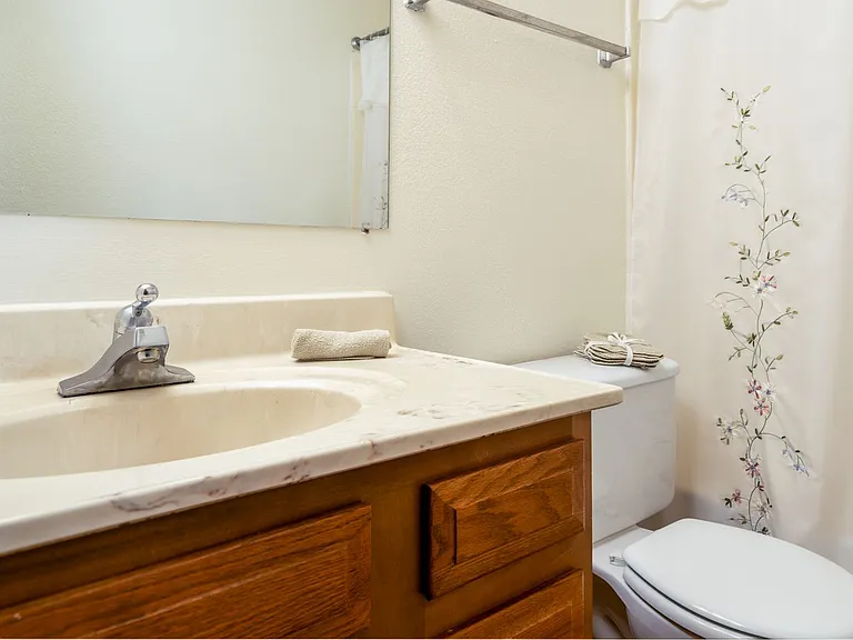 Heritage Heights Apartments — Photo 20