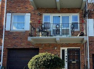 58-20 84th Pl #11, Middle Village, NY 11379