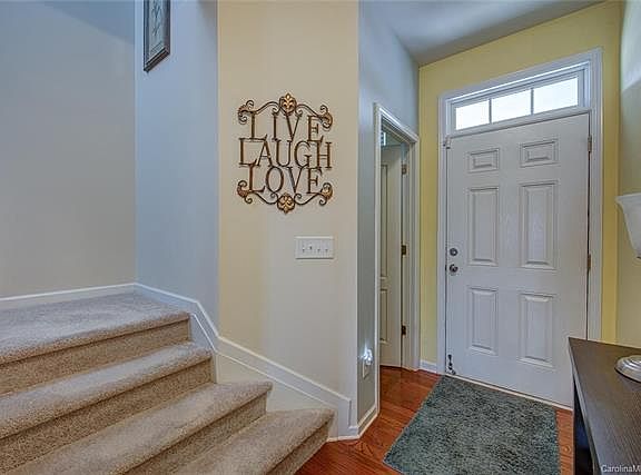 5th image of 3302 Yarmouth Ln Unit 12