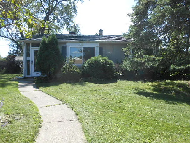 305 E Morningside Ave photo 1