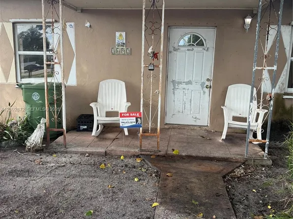 3692 W 2nd Ave, Hialeah, FL 33012