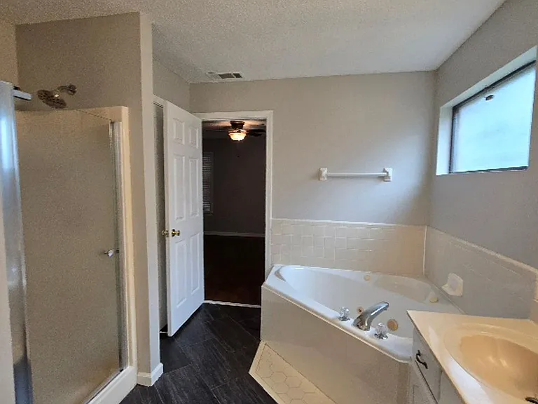 3015 Milkyway Dr — Photo 5