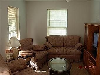 3rd image of 227 N Evanston Ave