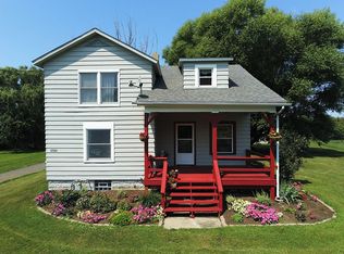 10584 W Law Rd, North East, PA
